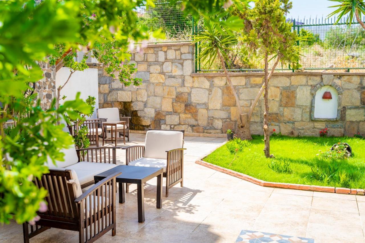 Queen Boutique Hotel Bitez Exterior photo